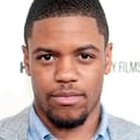 Jon Michael Hill als Conrad Hensley