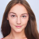 Reagan Shumate als Teen Girl #1