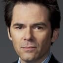 Billy Burke als Lt. Rob Nunally