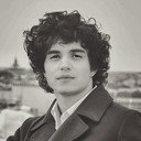 Abhay Verma als Kaushik