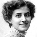 Grace Morse als Claire