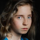 Eva Wishart als Joan's Girl 1