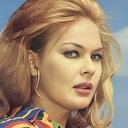 Eva Bender als Ursula