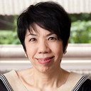 謝珠栄, Director