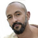 Irandhir Santos als Sebastião de Pádua (Tião Galinha)