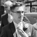 Joshua-James Caldicott als The Vomiting Guy