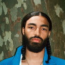 Sage Elsesser als Self