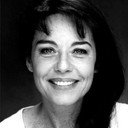Diane Bellego als Georgia