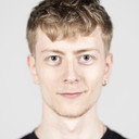 Jacob Davie als Theo