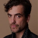 Daniel Ings als Roger Bassington-ffrench