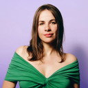 Edie Blanchard als Self : Guest