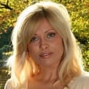 Ewa Grabarczyk als Bride / Stewardess