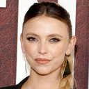 Riley Voelkel als Freya Mikaelson