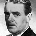 Norman Shelley als Guest - Smoking pipe