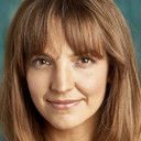 Natalie Devine Riskas als Therapist (Kathy)