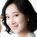 박현숙 als Joon-soo's Mother (uncredited)