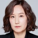 박미현 als Gyeong-jun's Mother