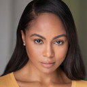 Joyce Glenn als Lauren