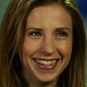 Emily Perkins als Karen ‘Shy Girl’ Daniels