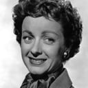 Noel Neill als Ella Lane (uncredited)