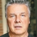 Emilian Kamiński als Szymon Diksztajn