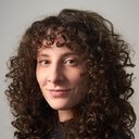 Betânia Franco als Amiga de Simone