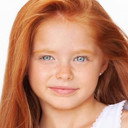 Kynlee Heiman als Sophia Horton