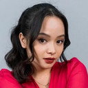 Aulia Deas als Risa