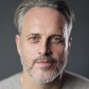 Mark Frost als Ewan Niles