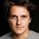 Sven de Wijn als Bassie
