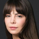 Eda Akkaya als Gülfem