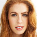 Jenna Elise als Sarah Tanner