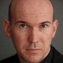 Alex Macqueen als Royal Crier