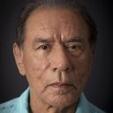 Wes Studi als Indian in Desert