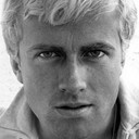 Aron Kincaid als Walter Blakely