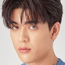 เวอาห์ แสงเงิน als Than