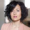 Clara Cantos als La mère