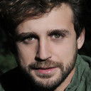 Dodi de Miquel als Man at Beach Café