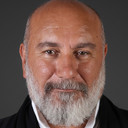 Mustafa Avkıran als Hayri