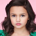 Scarlett Spears als Young Galinda