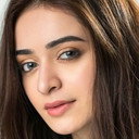 Minsa Malik als Tabeen