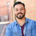 Juan Francisco Villa als Officer Silberman