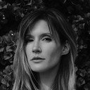 Lauren Sick als Meredith / Bookstore Owner
