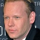 Daniel Nyhlén als Self, journalist
