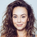 Dominika Kavaschová als Natália