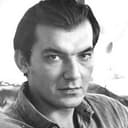 Игорь Волков als senior police lieutenant (uncredited)