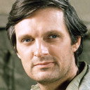 Alan Alda als Bob Dandridge