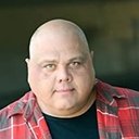Troy Metcalf als Artie