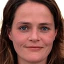 Alexandra Johnes als Childlike Empress