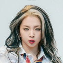 Jiwoo als Self